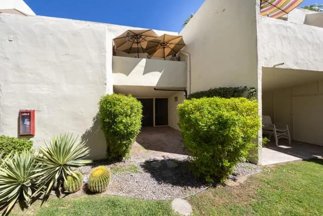 1655 E Palm Canyon Dr, Palm Springs, Active - Home for Sale