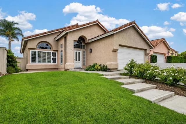 1772 Pinnacle Court, Vista, Active - Home for Sale