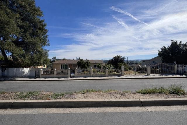 3041 Menlo Ave, San Diego, Active - Home for Sale