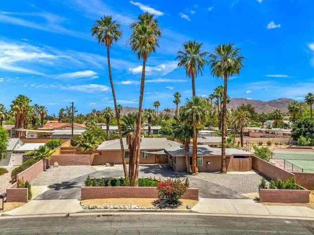 44510 San Carlos Ave, Palm Desert, Active - Home for Sale