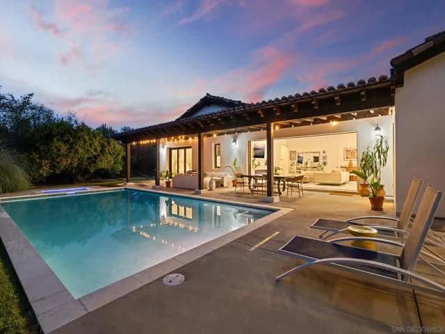 16947 Avenida Luis, Rancho Santa Fe, Active - Home for Sale