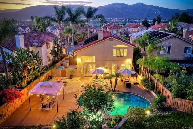 11647 Tree Hollow Ln, San Diego, Active - Home for Sale