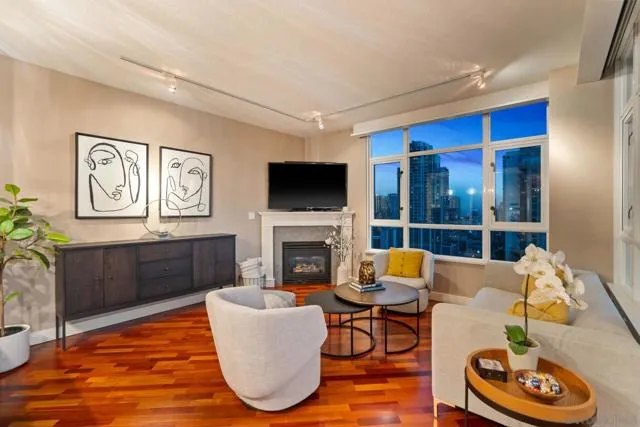 850 Beech St, San Diego, Active - Home for Sale