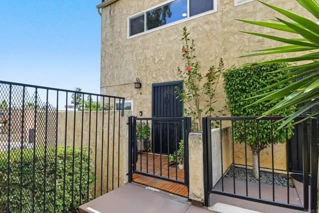 7940 University Ave, La Mesa, Active - Home for Sale