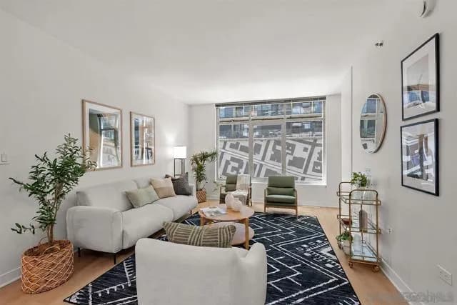 425 W Beech St, San Diego, Active - Home for Sale