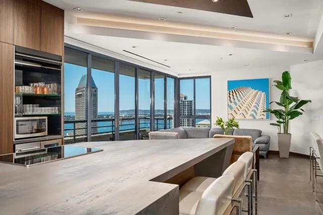 700 Front St, San Diego, Active - Home for Sale