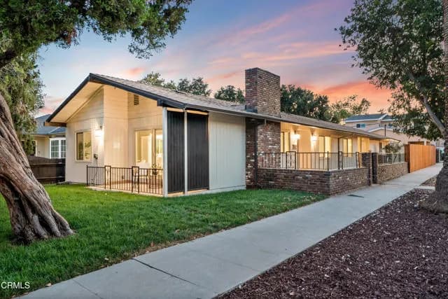 2182 Oakdale St, Pasadena, Active - Home for Sale