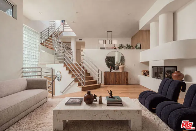 129 Spinnaker MA, Marina Del Rey, Active - Home for Sale
