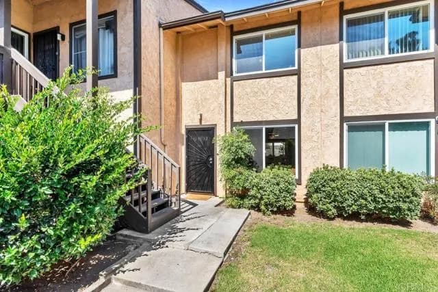 10107 Peaceful Court, Santee, Active - Home for Sale
