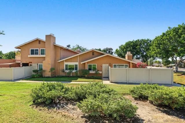 1906 Park Dale Ln, Encinitas, Active - Home for Sale