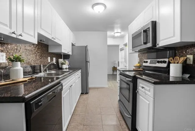 3040 Alta View Dr, San Diego, Active - Home for Sale