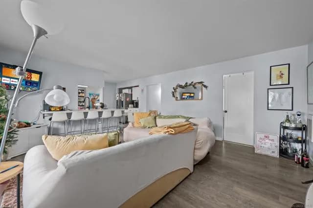 6233 Mary Lane Dr, San Diego, Active - Home for Sale