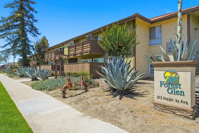 615 Fredricks Ave, Oceanside, Active - Home for Sale