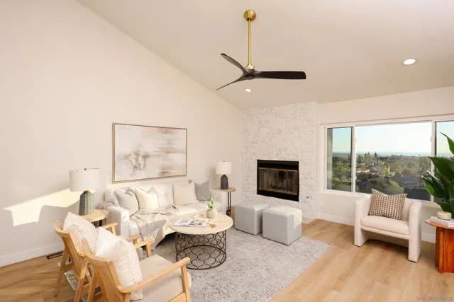 6603 Santa Isabel St, Carlsbad, Active - Home for Sale