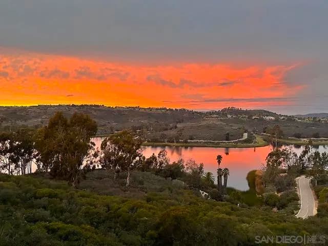 11181 Caminito Vista Serena, San Diego, Active - Home for Sale