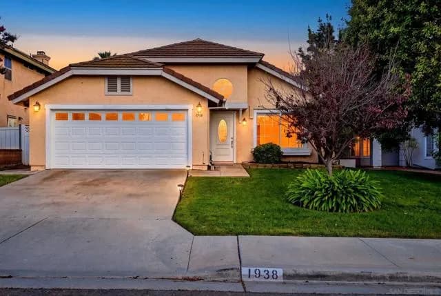 1938 Rue Michelle, Chula Vista, Active - Home for Sale