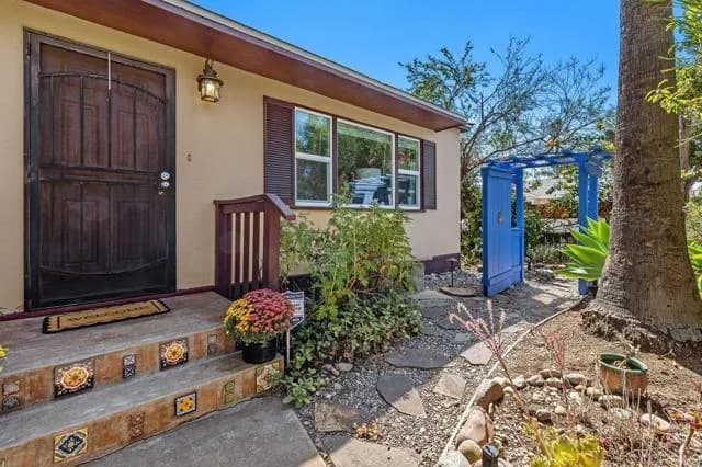 4163 Poplar St, San Diego, Active - Home for Sale