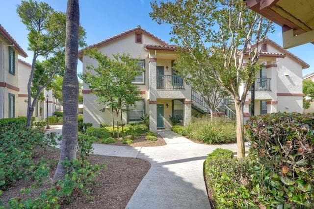 10872 Sabre Hill Dr, San Diego, Active - Home for Sale