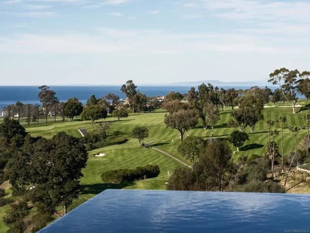 6627 Muirlands Dr, La Jolla, Active - Home for Sale