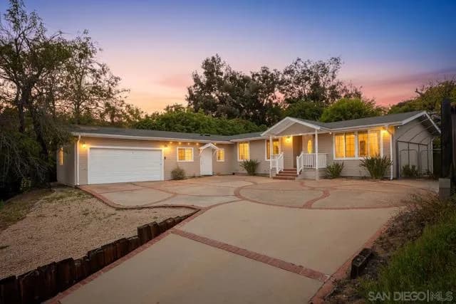 12452 Janet Kay Way, El Cajon, Active - Home for Sale