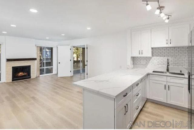 4600 Lamont St, San Diego, Active - Home for Sale