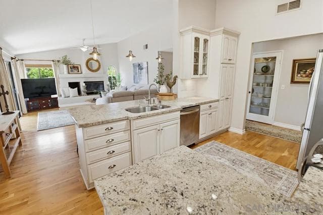 2577 Camino Narciso, Alpine, Active - Home for Sale