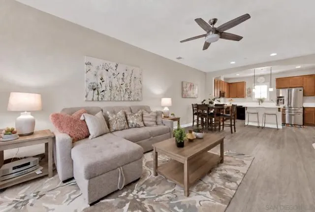 10505 Zenor Ln, San Diego, Active - Home for Sale