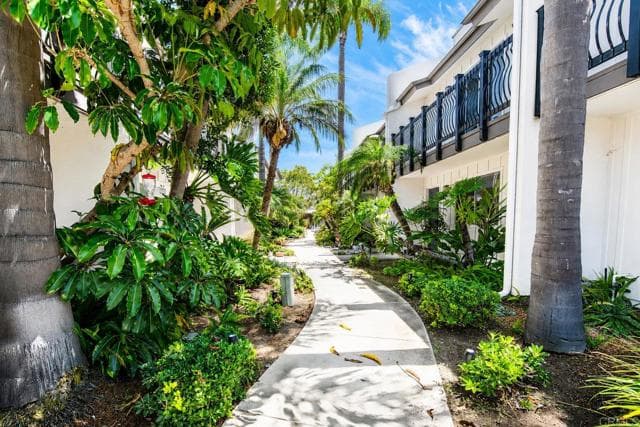 2826 Unicornio St, Carlsbad, Active - Home for Sale