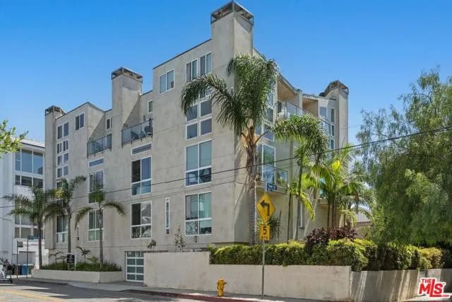 24 Yawl St, Marina Del Rey, Active - Home for Sale