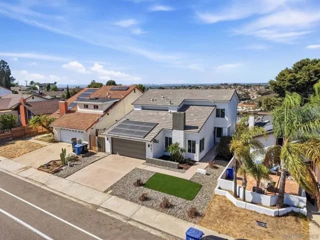 561 E J St, Chula Vista, Active - Home for Sale