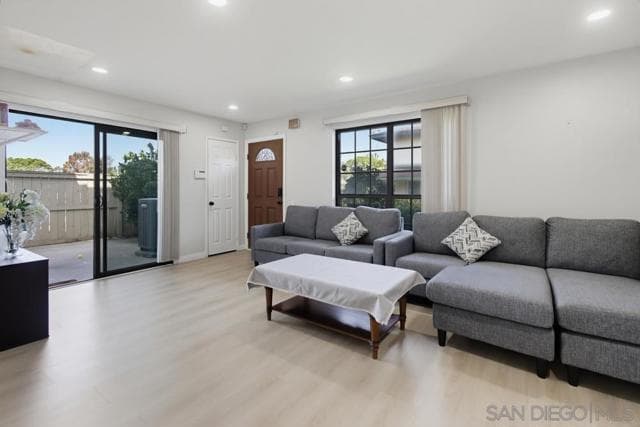10142 Caminito Zar, San Diego, Active - Home for Sale
