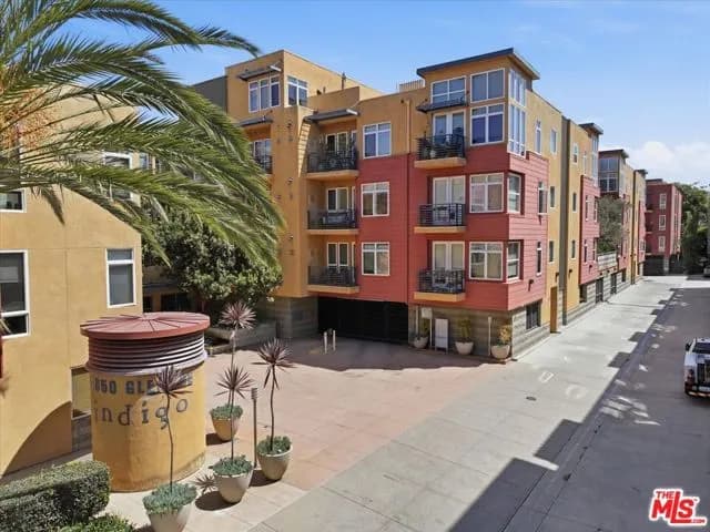 4050 Glencoe Ave, Marina Del Rey, Active - Home for Sale