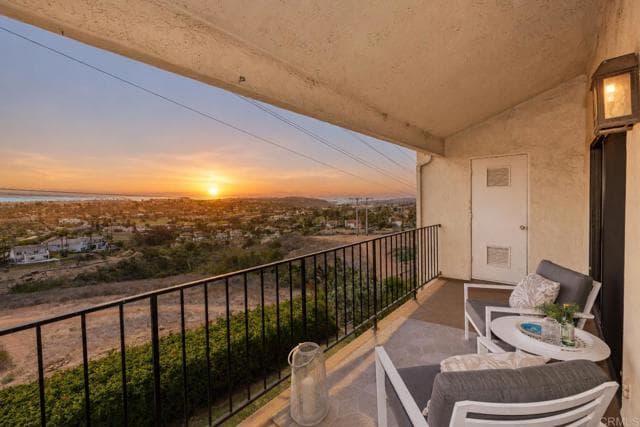 3161 Vista Mar, Carlsbad, Active - Home for Sale