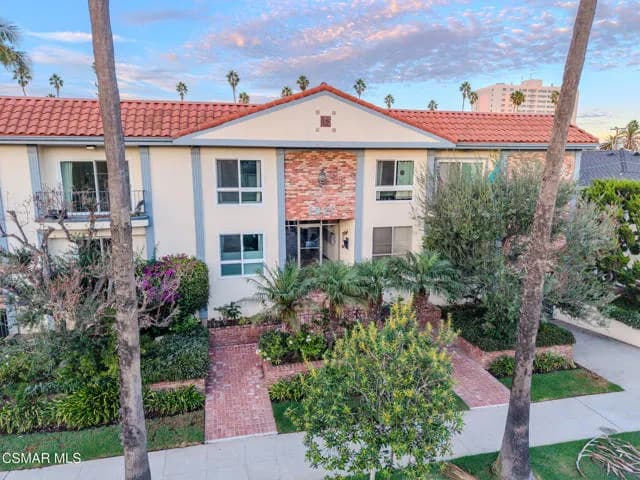 1021 5th St, Santa Monica, Active - Home for Sale