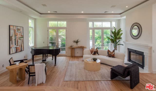 138 Voyage MA, Marina Del Rey, Active - Home for Sale