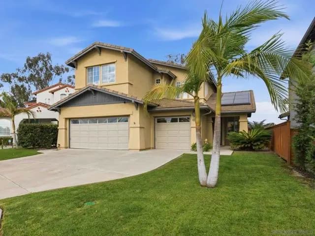 731 Dry Creek Dr, Chula Vista, Active - Home for Sale