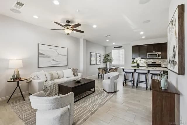 2326 Sentinel Ln, San Marcos, Active - Home for Sale