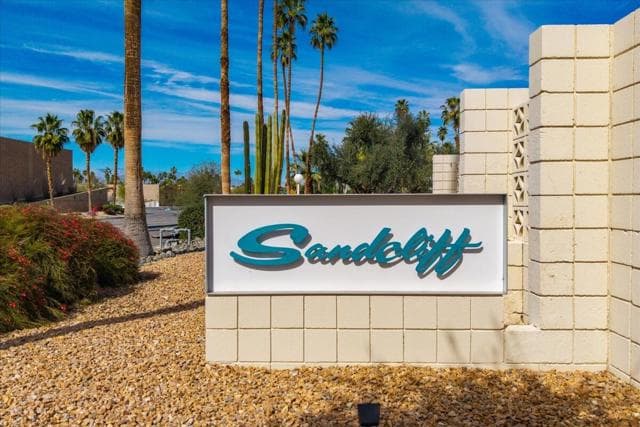 1859 Sandcliff Rd, Palm Springs, Active - Home for Sale