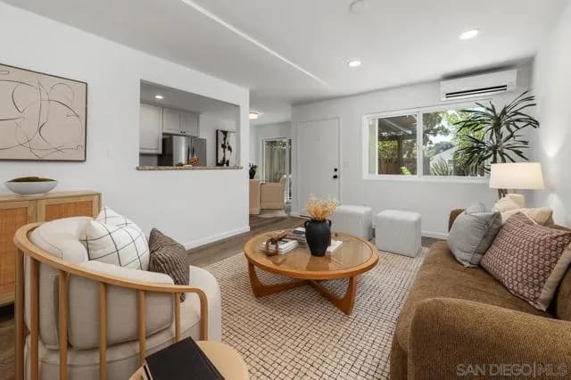 4474 Eastgate Mall, San Diego, Active - Home for Sale