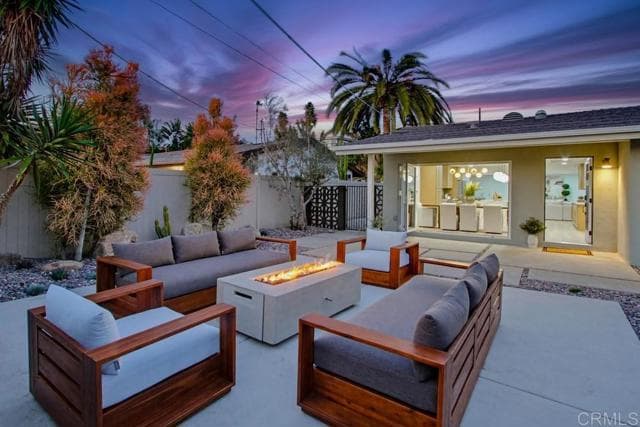 3880 Adams St, Carlsbad, Active - Home for Sale