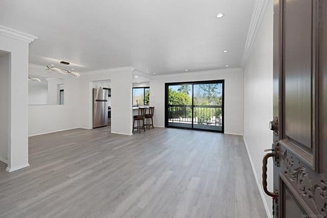 5125 Fontaine St, San Diego, Active - Home for Sale