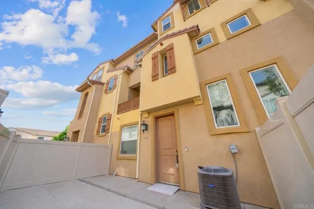 1712 San Francisco, San Diego, Active - Home for Sale