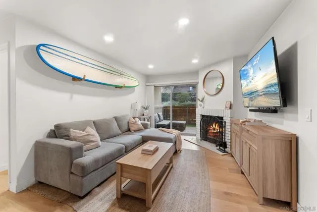 1660 S El Camino Real, Encinitas, Active - Home for Sale