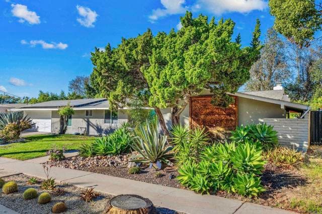 9378 Loren Dr, La Mesa, Active - Home for Sale