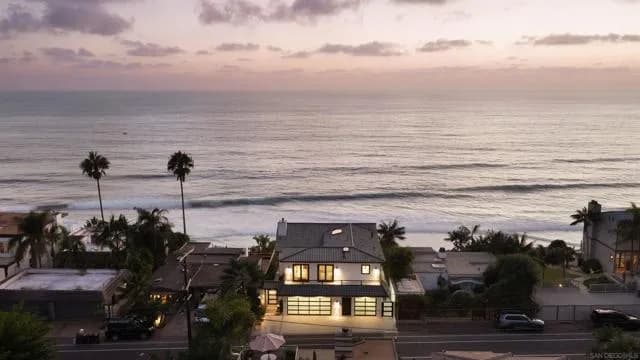 1112 Neptune Ave, Encinitas, Active - Home for Sale
