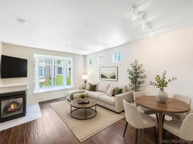 2400 5th Ave, San Diego, Active - Home for Sale