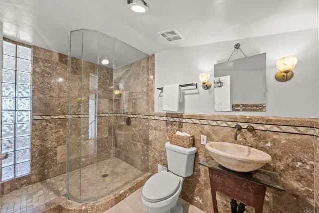 5750 Amaya Dr, La Mesa, Active - Home for Sale