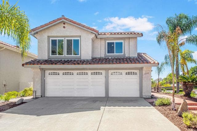 1573 Madrid Dr, Vista, Active - Home for Sale