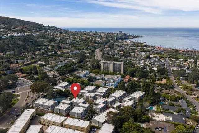 7977 Caminito Del Cid, La Jolla, Active - Home for Sale