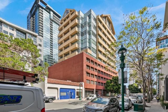 350 W Ash St, San Diego, Active - Home for Sale